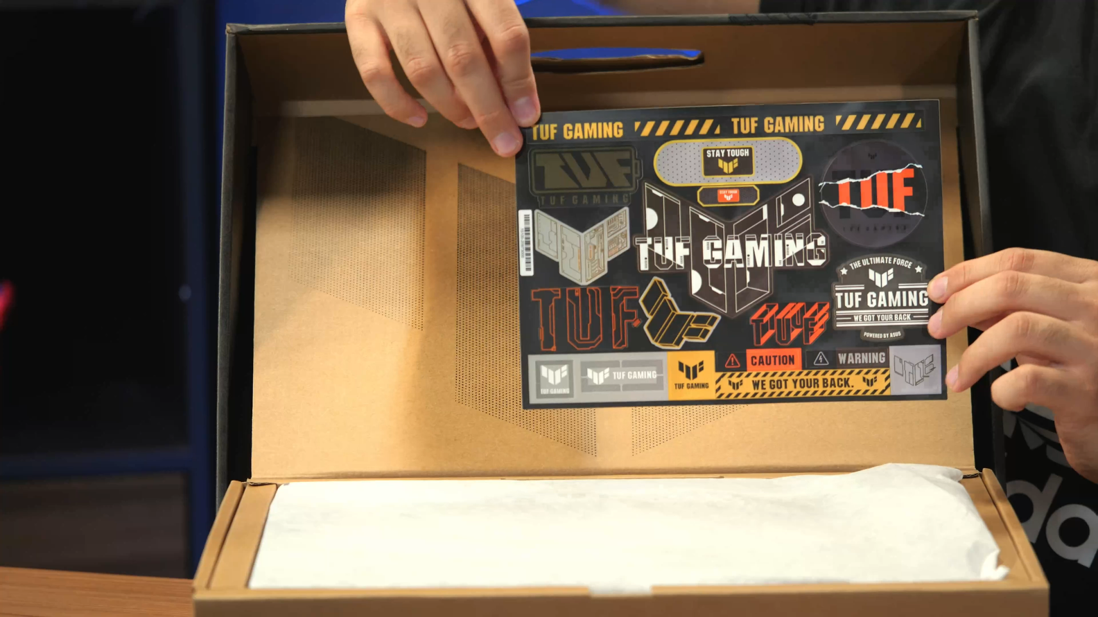 Unboxing e Hands-on TUF F15