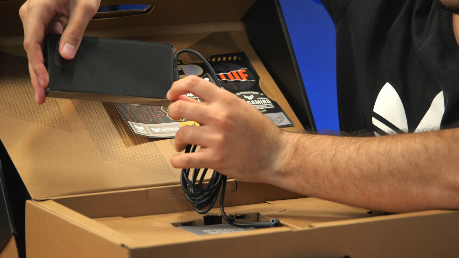 Unboxing e Hands-on TUF F15