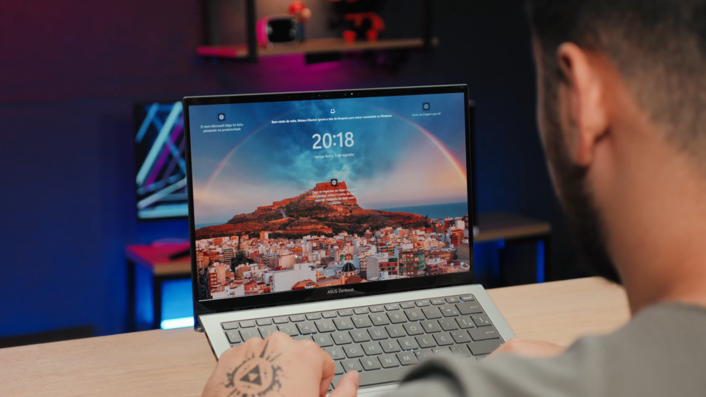 ASUS Zenbook S 13 OLED