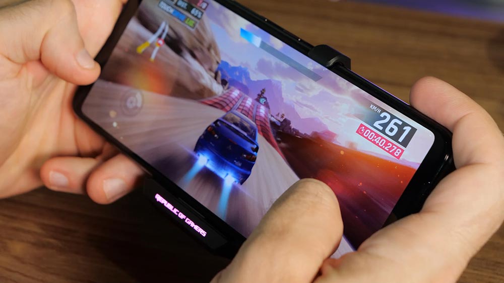 Jogo rodando no ROG Phone 3