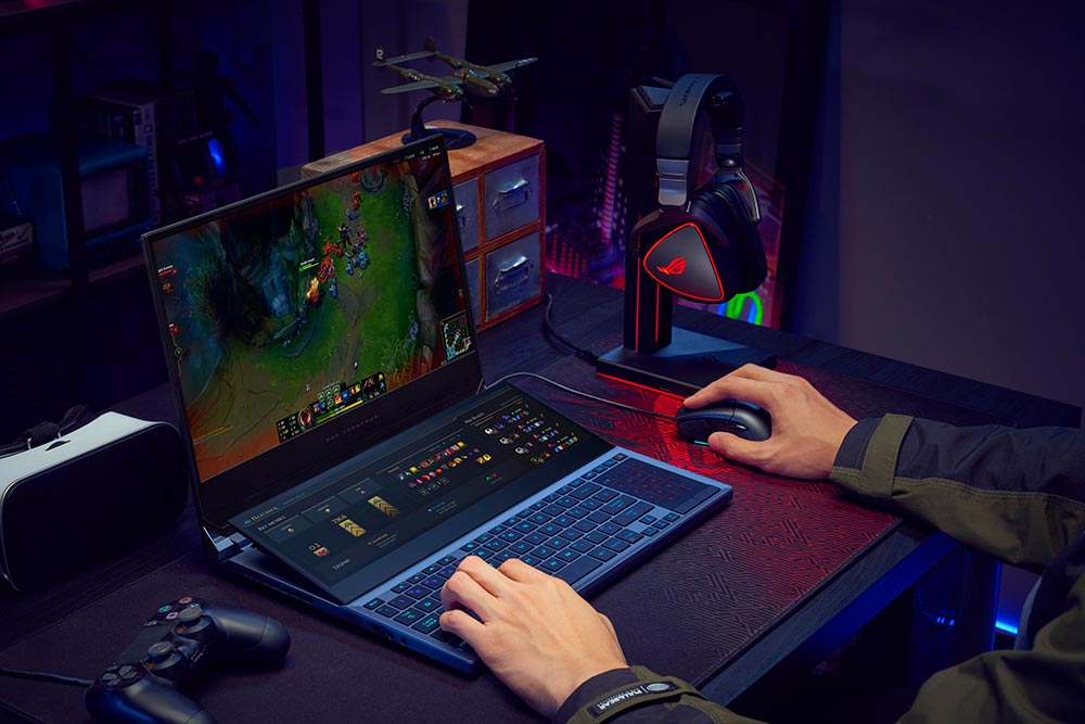 Jogando no Zephyrus Duo 15