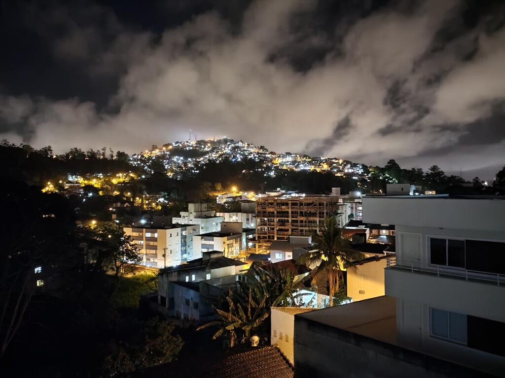 Foto tirada à noite com o Zenfone 8