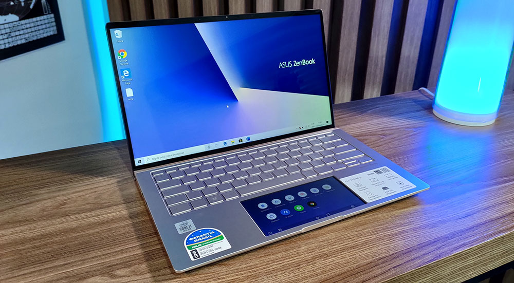ZenBook 14 UX434 aberto